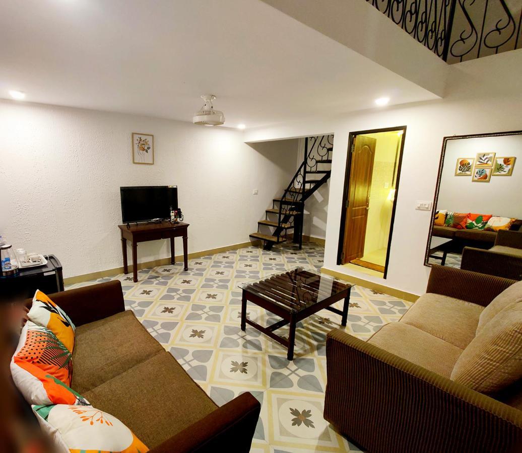 فندق Wtf My House باغا المظهر الخارجي الصورة