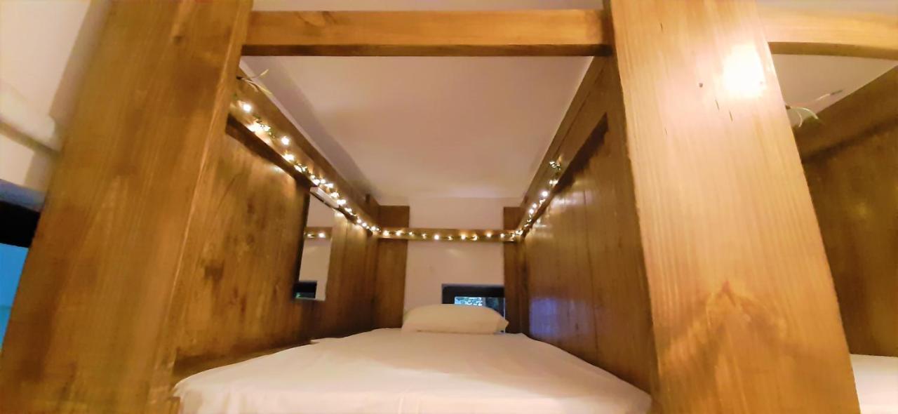 فندق Wtf My House باغا المظهر الخارجي الصورة